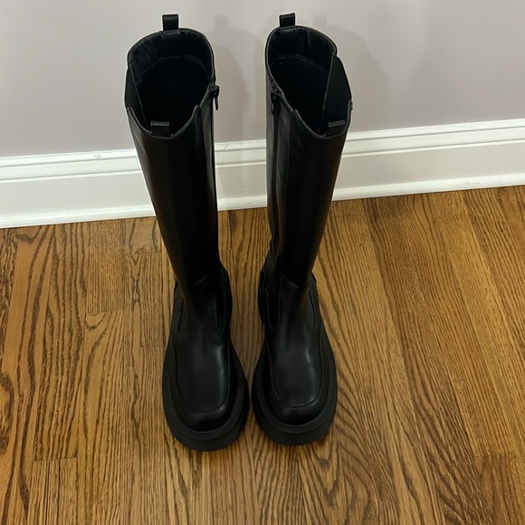 Knee high platform chelsea boots - Picture 4 of 6